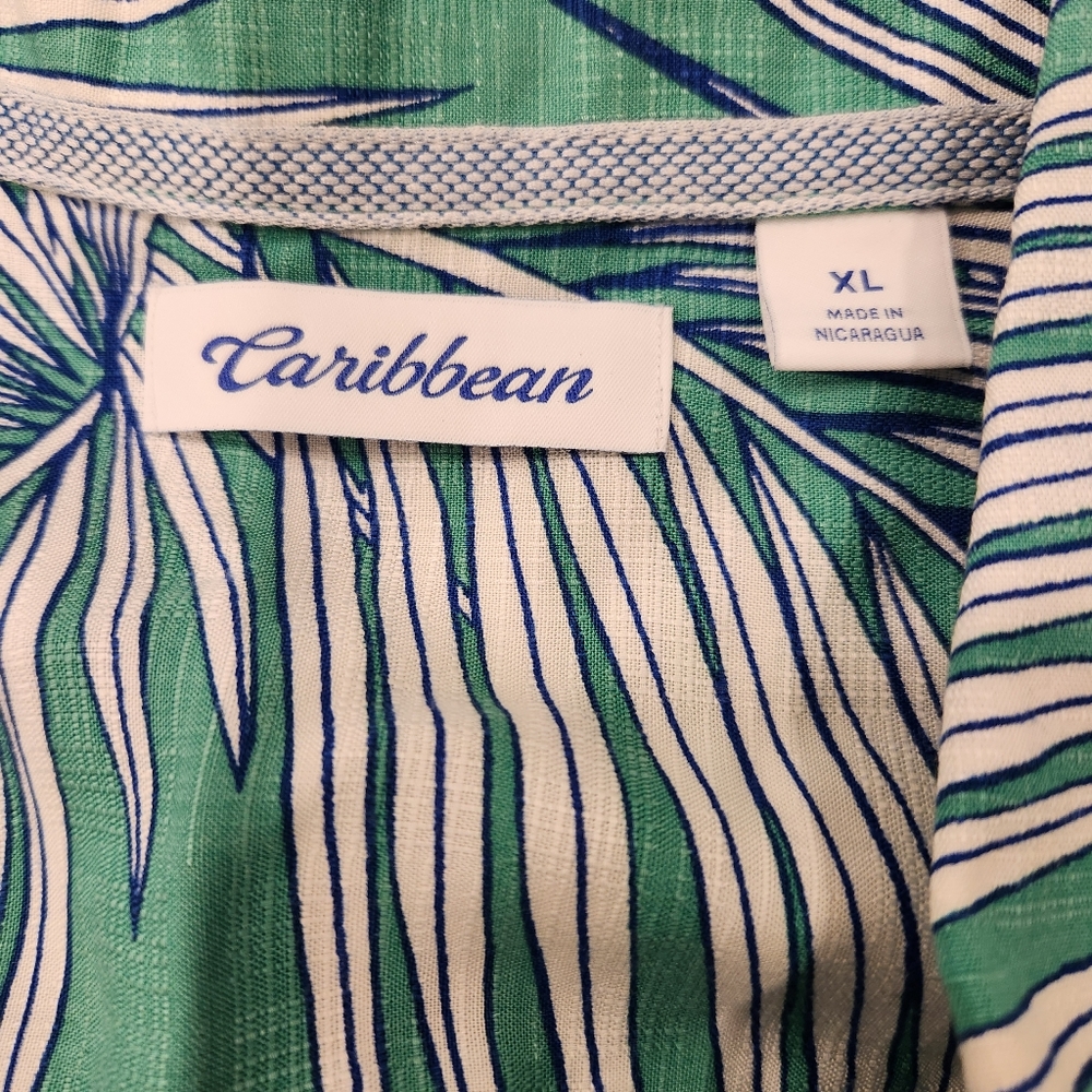 Caribbean NWT Tropical Button Up Collared Short Sleeve Tee Men's - Picture 9 of 9